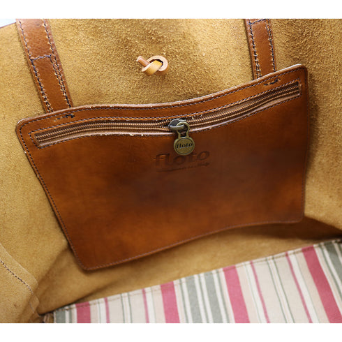 Floto Chianti Beach Leather Tote Bag in Tobacco Brown. 6